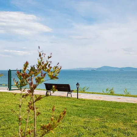 Sea 21 Apartment *