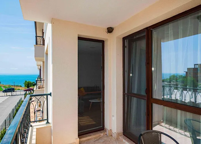 Sea 21 * Burgas City